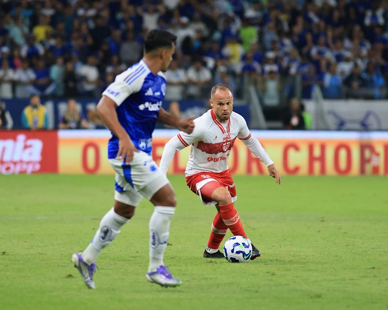 CRB empata com Cruzeiro e decide vaga inédita no Rei Pelé, na próxima quinta-feira (7)