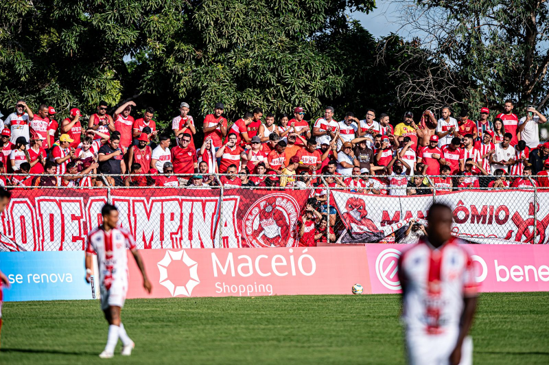 Ingressos para semifinal entre Penedense x CRB começam a ser comercializados nesta quinta-feira (20)