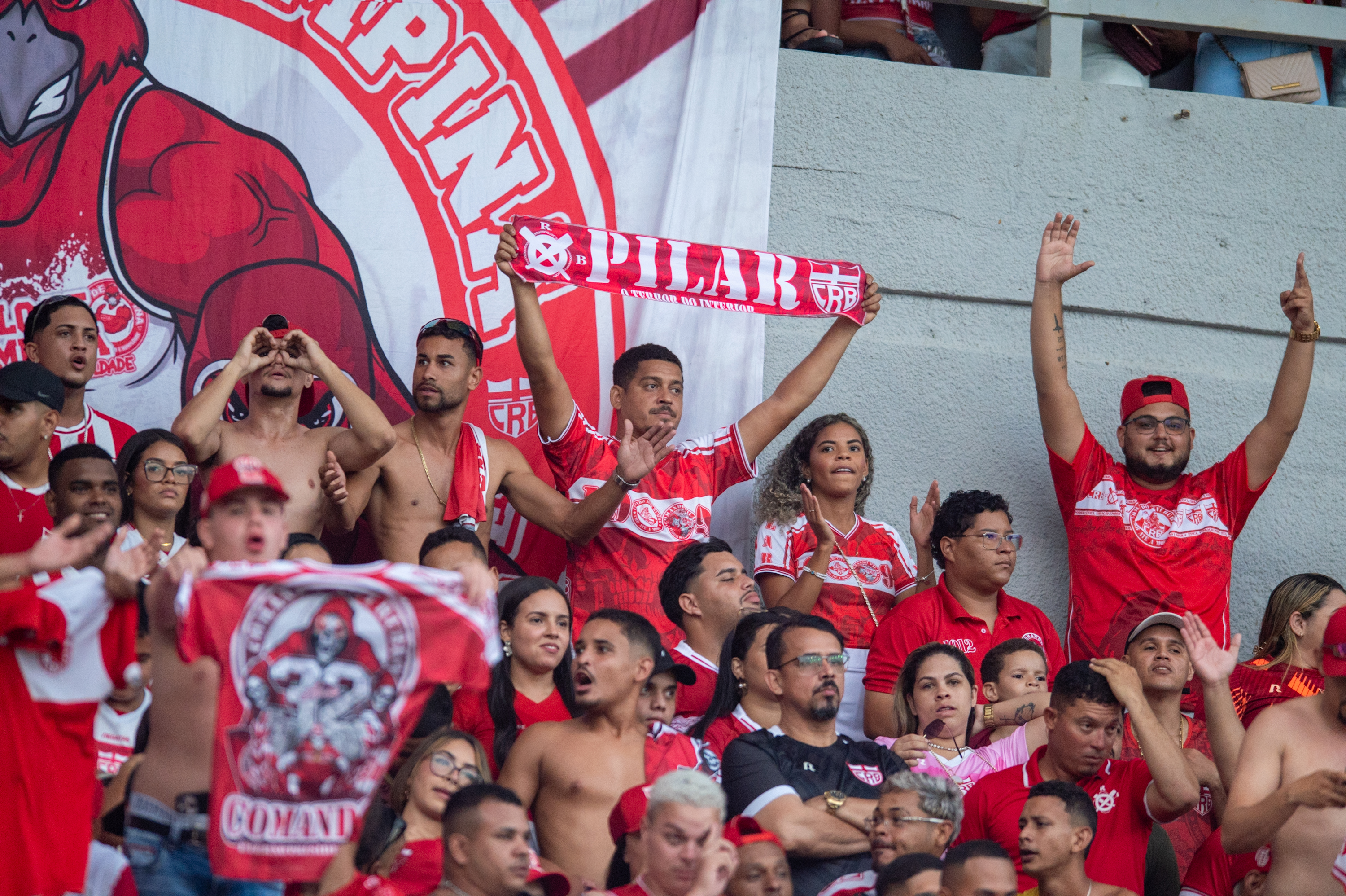 Finalista do Campeonato Alagoano, CRB arrecada mais de 600 kits escolares durante a competição