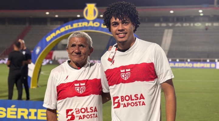 Bolsa de Aposta e CRB levam torcedor cego para realizar sonho no Rei Pelé