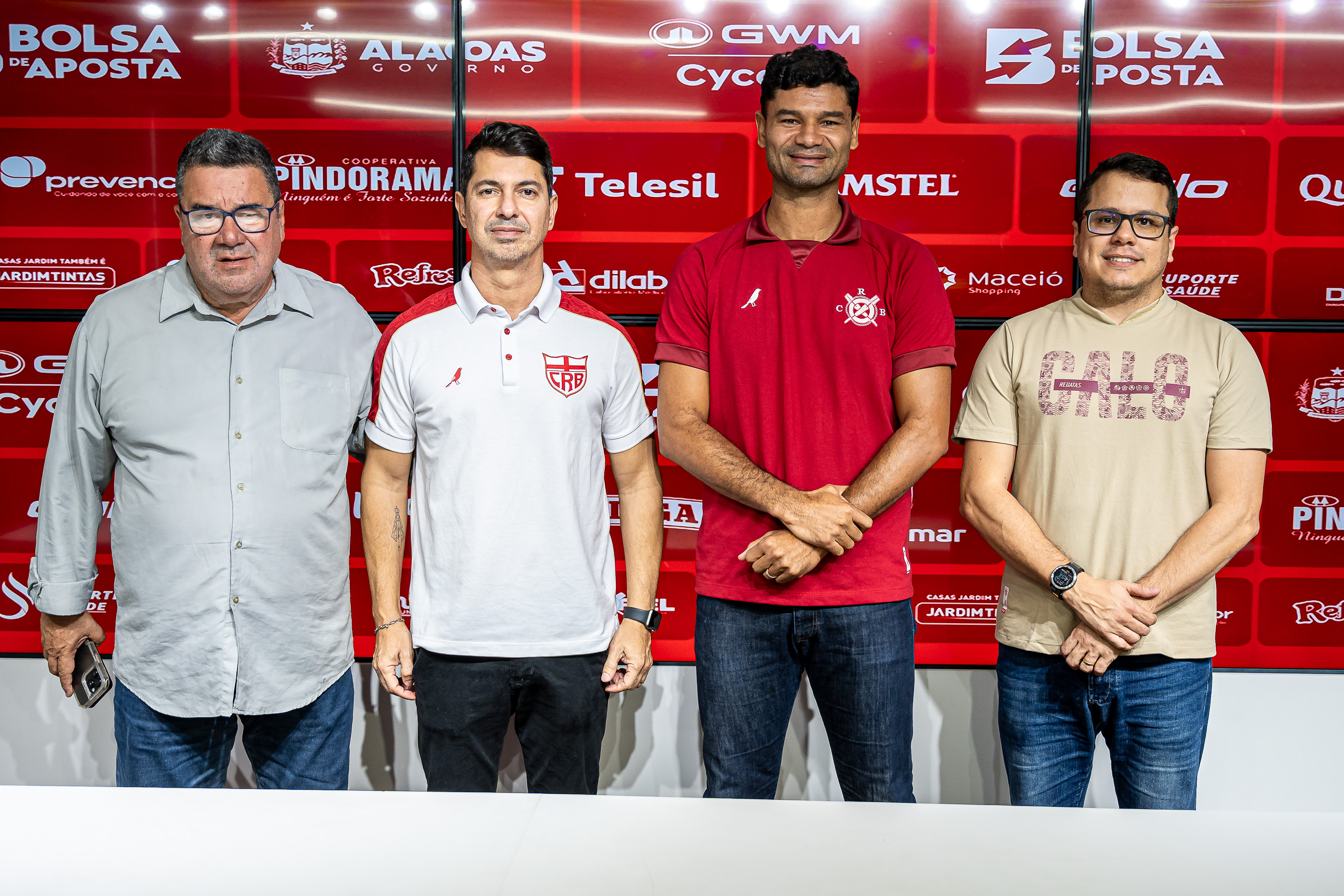 Gum fala pela primeira vez como coordenador técnico do CRB