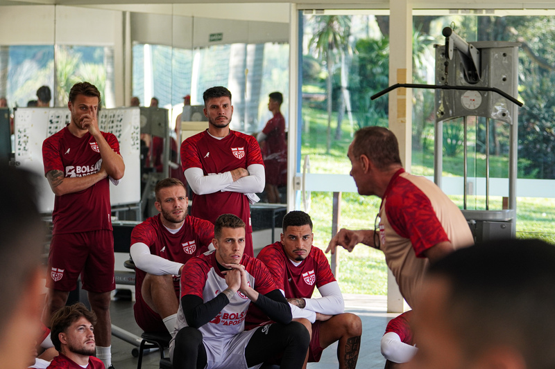 Em Londrina, CRB inicia preparação para confronto pela 16ª rodada da Série B