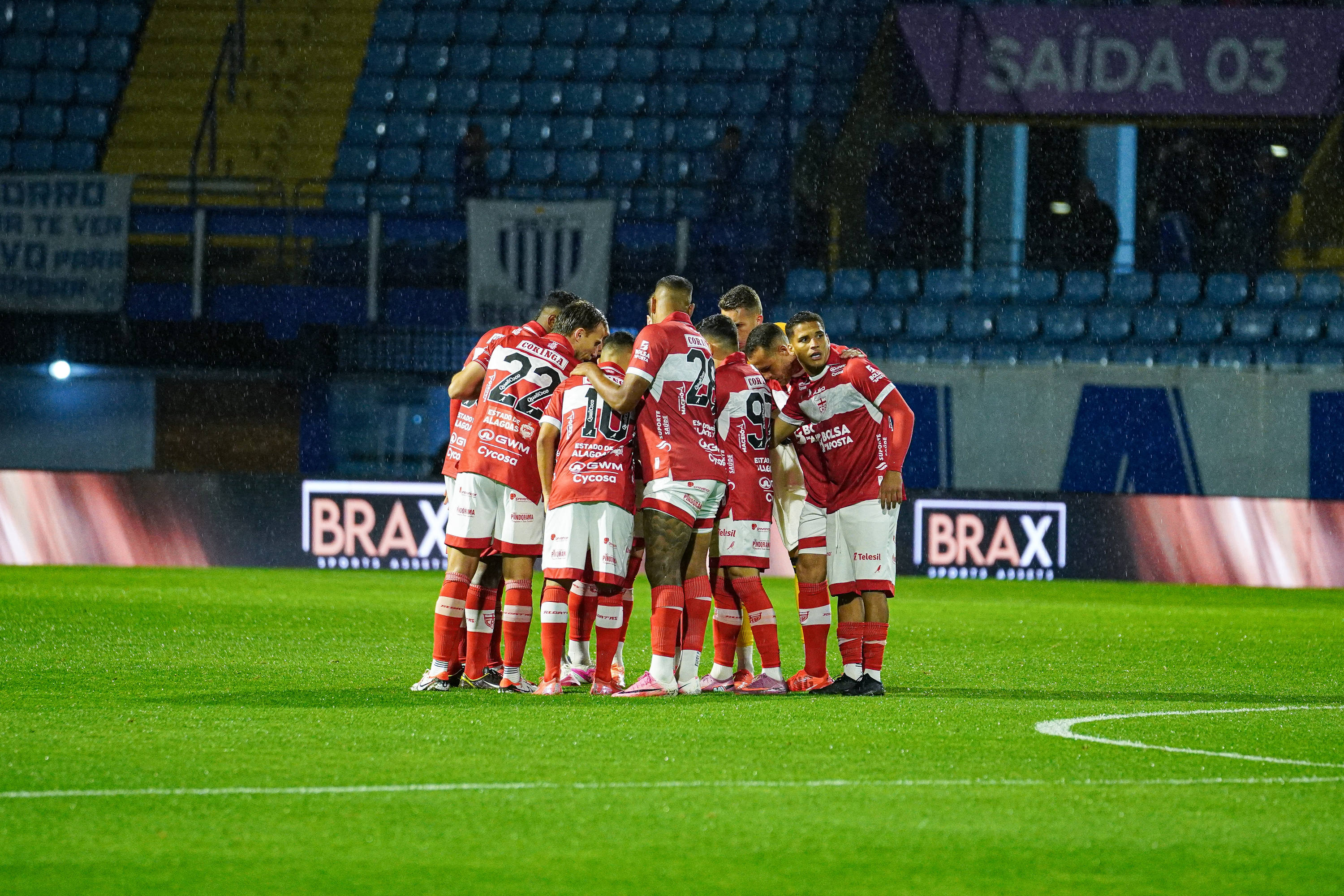 CRB vence o Avaí na Ressacada e soma mais três pontos na Série B