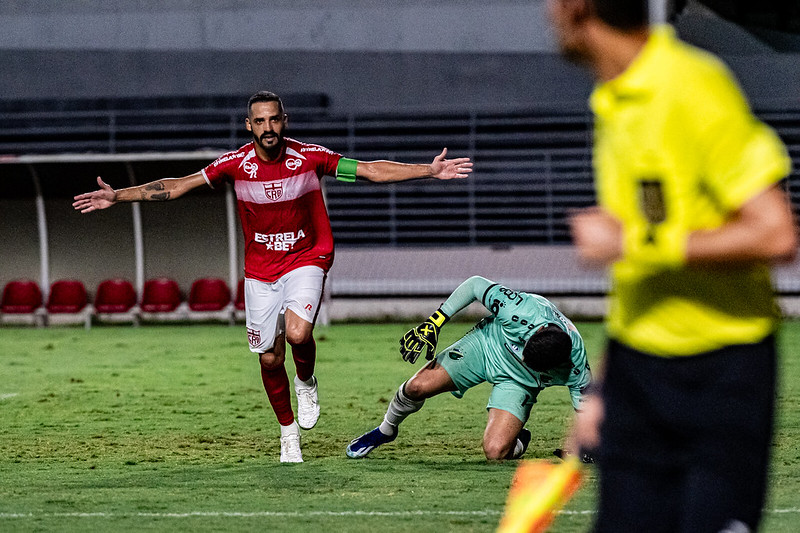 CRB faz 2x0 no Altos e avança para as quartas de final do Nordestão